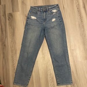 American Eagle Mom Jeans